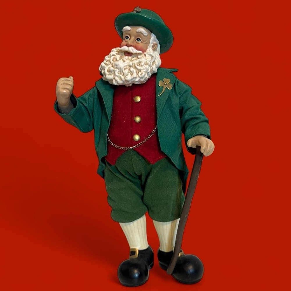Vintage  “Santa O’Claus” figurine from the Possible Dreams Clothique Collection